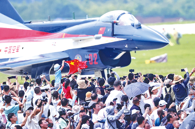 操逼大集长春航空展迎来首个公众日